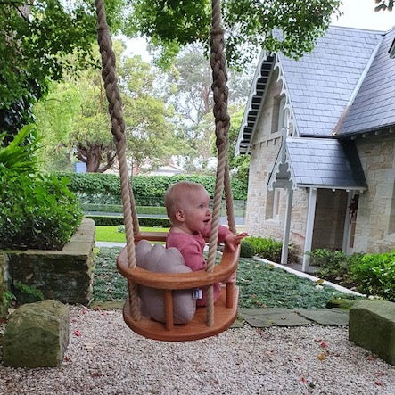 Eva's swing
